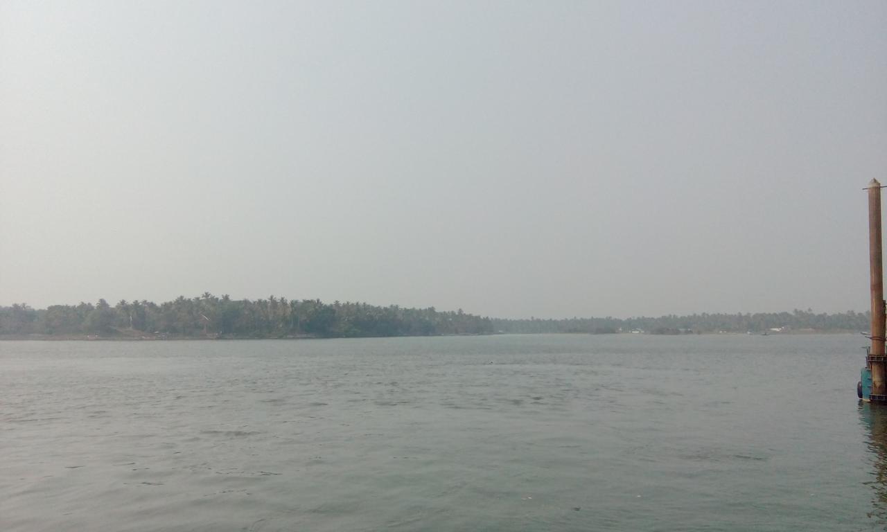 Muziris Harbour View Hotel Kochi Buitenkant foto